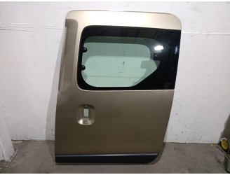 Recambio de puerta lateral corredera izquierda para dacia dokker 1.5 blue dci diesel fap cat referencia OEM IAM 821019921R 82101