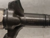 Recambio de inyector para toyota avensis wagon (t25) 2.0 turbodiesel cat referencia OEM IAM 236700R030  DENSO