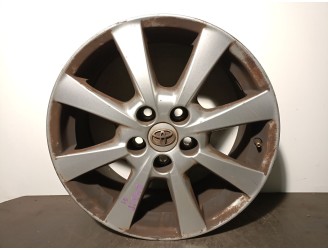 Recambio de llanta para toyota avensis station wagon (_t27_) 2.0 d-4d (adt270_) referencia OEM IAM 4261105340 R17X7JJET45 