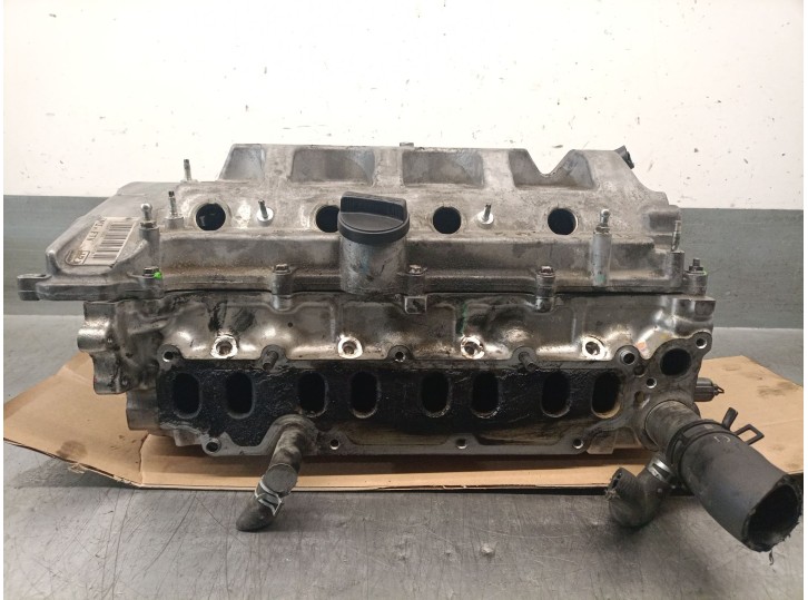 Recambio de culata para toyota avensis wagon (t25) 2.0 turbodiesel cat referencia OEM IAM 1110109355 1110109365 