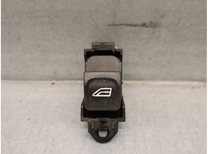 Recambio de mando elevalunas delantero derecho para volvo s80 ii (124) d5 referencia OEM IAM 30773272 30773272 