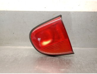 Recambio de piloto trasero porton derecho para ford escort berlina/turnier 1.8 16v cat referencia OEM IAM 93AG15K258 6702294 