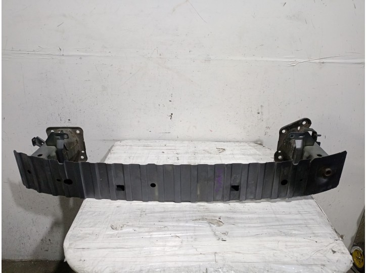 Recambio de refuerzo paragolpes delantero para mazda 3 berlina (bk) 1.6 cd diesel cat referencia OEM IAM BPYK5007YA BPYK5007YA 