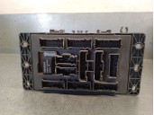Recambio de caja reles / fusibles para mg serie 75 (rj) 2.0 16v cdt referencia OEM IAM YQE103138  
