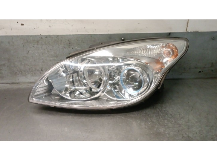 Recambio de faro izquierdo para hyundai i30 1.6 crdi cat referencia OEM IAM 921012LXXX 921012L020 