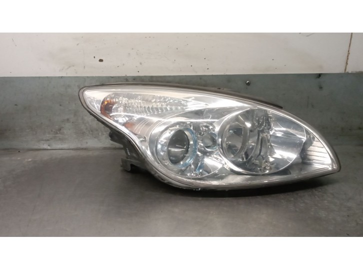 Recambio de faro derecho para hyundai i30 1.6 crdi cat referencia OEM IAM 921012LXXX 921012L020 