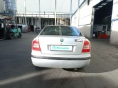 skoda octavia berlina (1u2) del año 2002