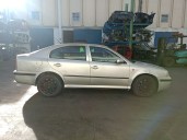 skoda octavia berlina (1u2) del año 2002