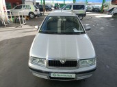 skoda octavia berlina (1u2) del año 2002