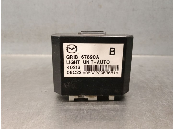 Recambio de modulo electronico para mazda 6 berlina (gg) 1.8 cat referencia OEM IAM GR1B67890A  