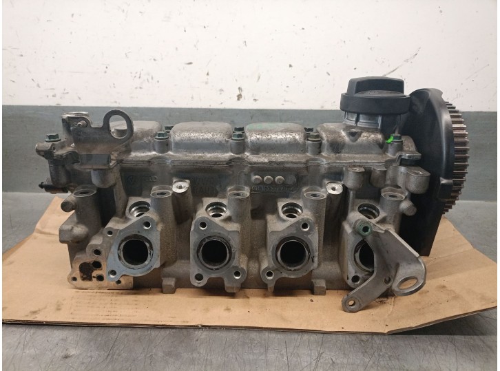 Recambio de culata para seat arosa (6h1) 1.0 referencia OEM IAM 030103374AT 030103351AF 