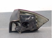 Recambio de piloto trasero izquierdo para audi a4 berlina (8e) 2.5 v6 24v tdi referencia OEM IAM 8E5945217 8E5945217 HELLA