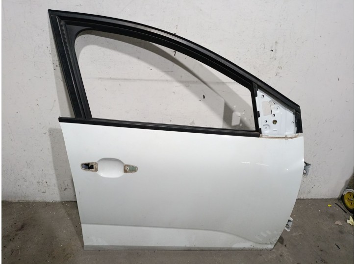 Recambio de puerta delantera derecha para dacia sandero iii 1.0 tce 90 referencia OEM IAM H4DF4  