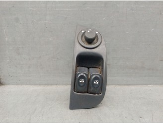 Recambio de mando elevalunas delantero izquierdo para renault megane i fase 2 berlina (ba0) 1.6 referencia OEM IAM 8200181696  