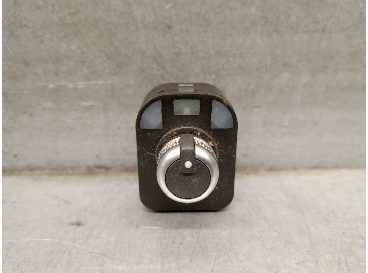 Recambio de mando retrovisor para audi a1 sportback (8xa, 8xf) 1.4 tdi referencia OEM IAM 4F0959565 4F0959565A5PR 