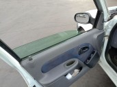 renault clio ii fase i (b/cbo) del año 2000