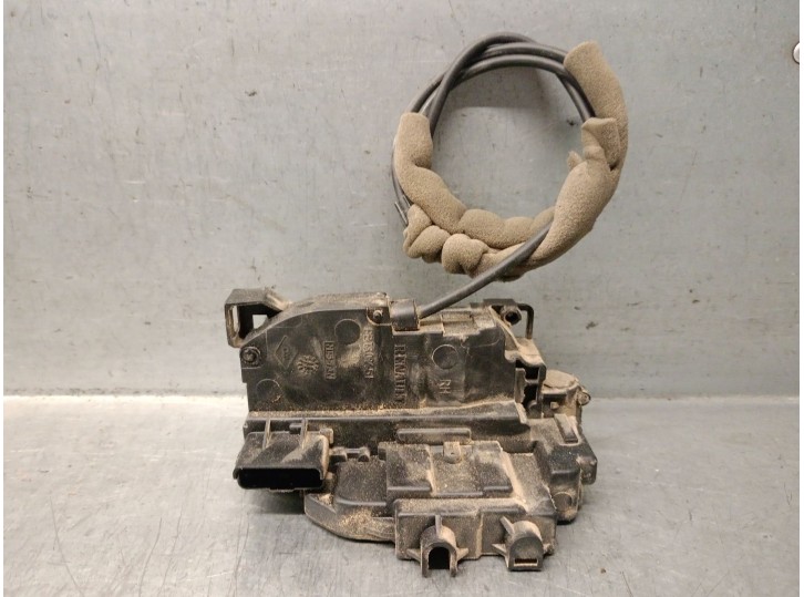 Recambio de cerradura puerta trasera derecha para renault kangoo 1.5 dci diesel cat referencia OEM IAM 8200497719 8200497719 