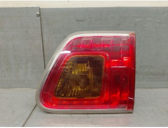 Recambio de piloto trasero porton derecho para toyota avensis station wagon (_t27_) 2.0 d-4d (adt270_) referencia OEM IAM 815810