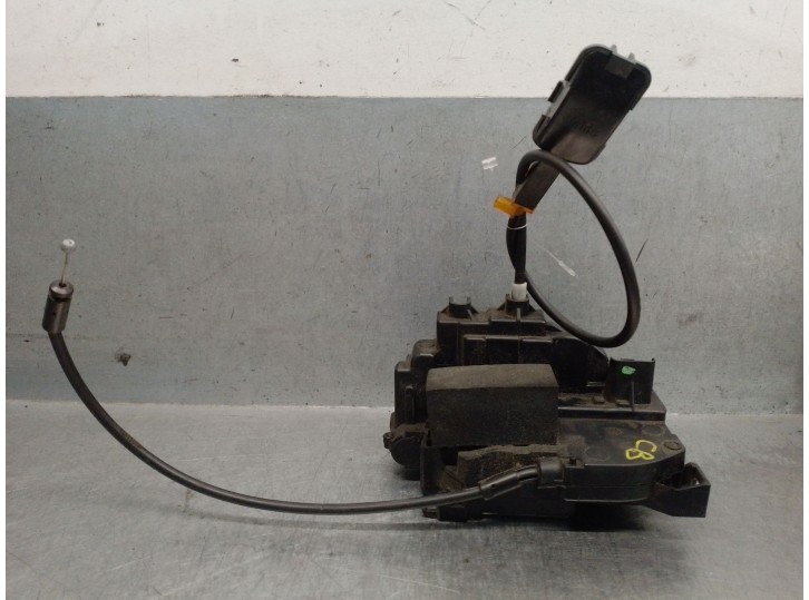 Recambio de cerradura puerta trasera derecha para renault modus 1.5 dci diesel referencia OEM IAM 8200219249 8200219249 