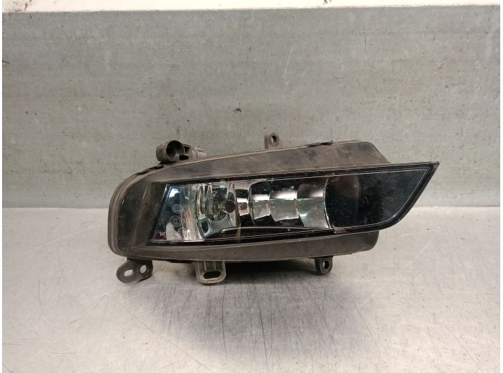 Recambio de faro antiniebla derecho para audi a1 sportback (8xa, 8xf) 1.4 tdi referencia OEM IAM 8XA941700A 8XA941700A 