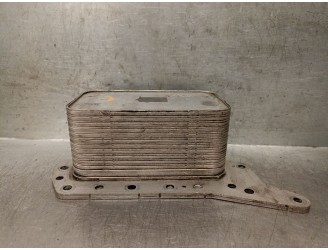 Recambio de enfriador aceite motor para renault trafic iii autobús (jg_) 1.6 dci 145 (jgmg) referencia OEM IAM 152081926R  