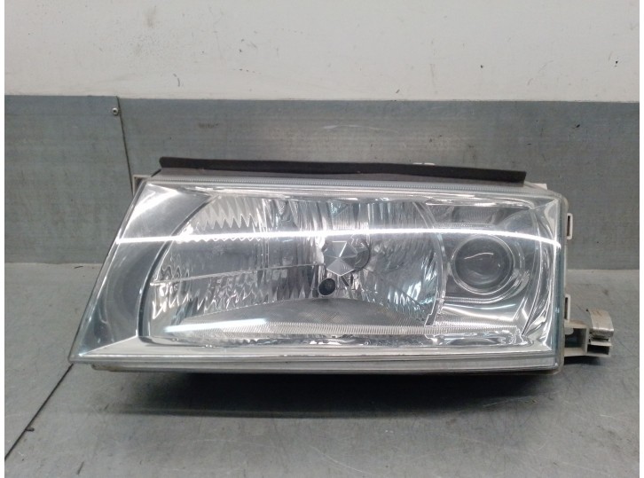 Recambio de faro izquierdo para skoda octavia berlina (1u2) 1.6 referencia OEM IAM 1U1941017P 1U1941017P 