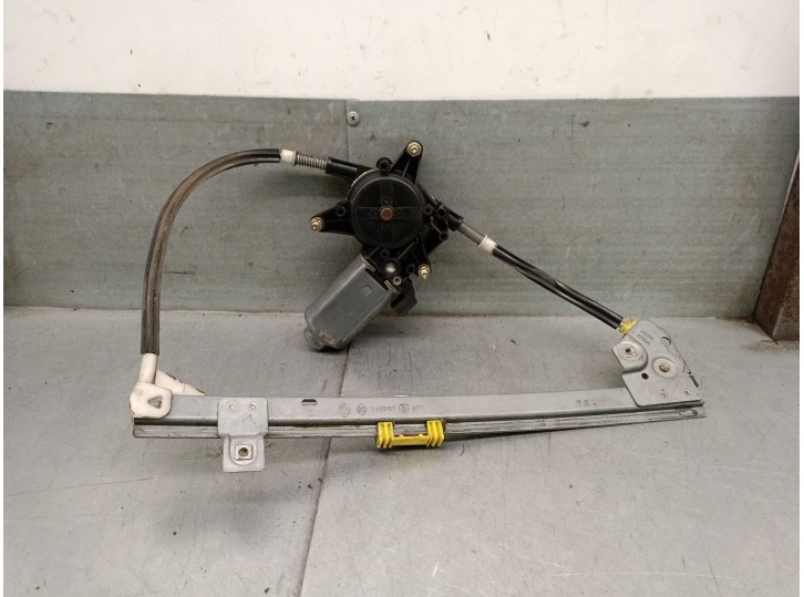 Recambio de elevalunas trasero izquierdo para renault scenic (ja..) 1.9 dci diesel cat referencia OEM IAM 7700437156 7700437156 