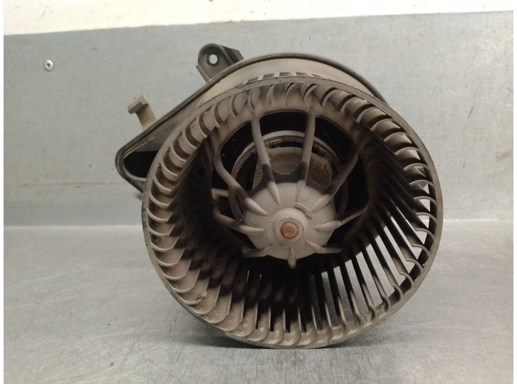 Recambio de motor calefaccion para citroën berlingo 1.9 diesel referencia OEM IAM 6441S0 6441S0 