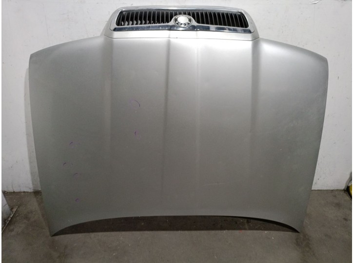 Recambio de capot para skoda octavia berlina (1u2) 1.6 referencia OEM IAM 1U0823031D 1U0823031D 