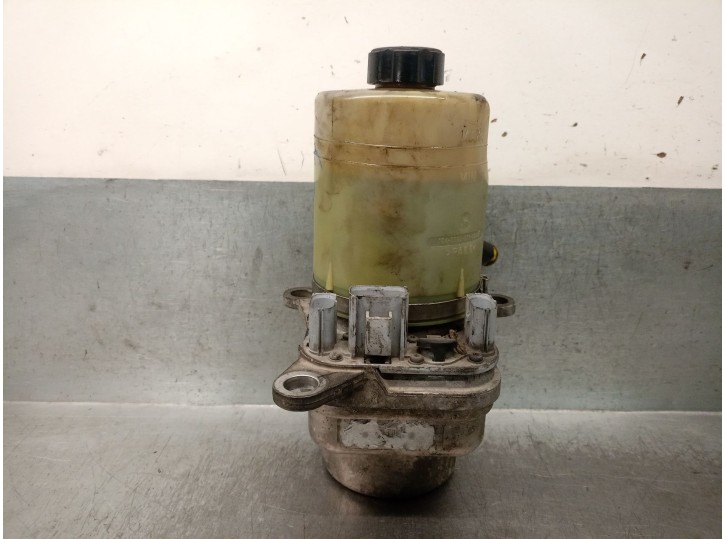 Replacement power steering pump for Ford Focus II (DA_, HCP, DP) 1.6 Ti OEM IAM reference 4M513K514BD 1420184 