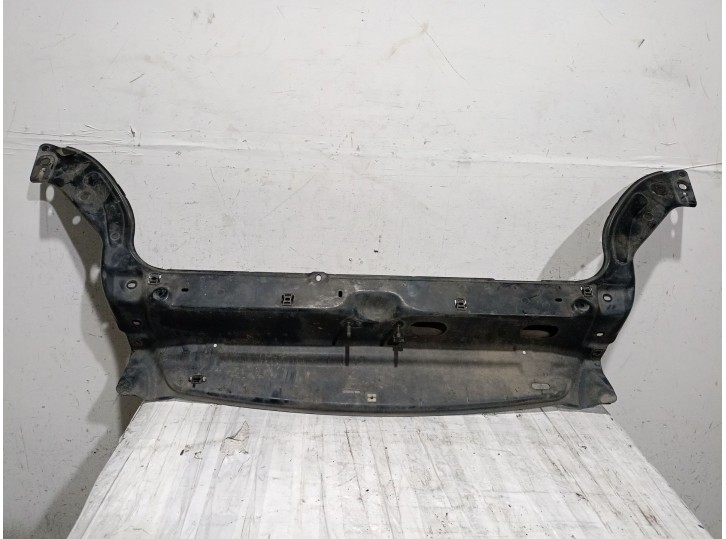 Recambio de panel frontal para citroën berlingo 1.9 diesel referencia OEM IAM 7106C2 7106C2 