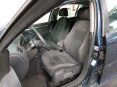 volkswagen golf v berlina (1k1) del año 2004