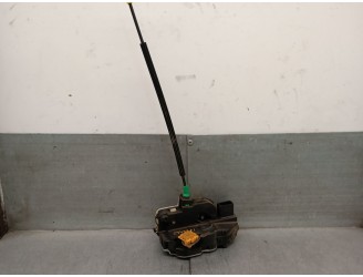 Recambio de cerradura puerta trasera izquierda para chevrolet cruze hatchback (j305) 1.7 d referencia OEM IAM 13579557 13579557 