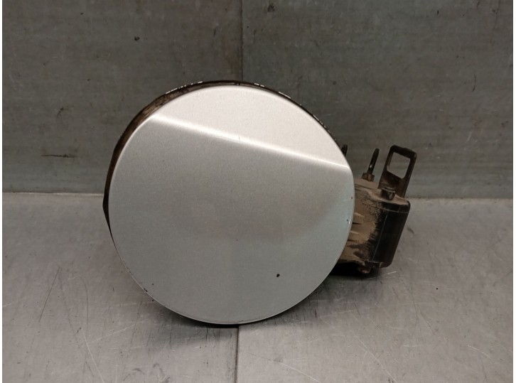 Recambio de tapa exterior combustible para chevrolet cruze hatchback (j305) 1.7 d referencia OEM IAM 95358600 95358600 