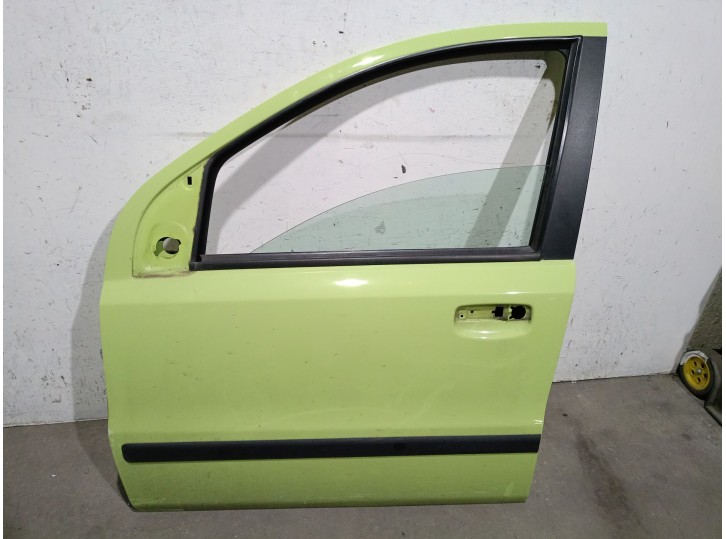 Recambio de puerta delantera izquierda para fiat panda (169) 1.2 cat referencia OEM IAM 46826375 46826375 