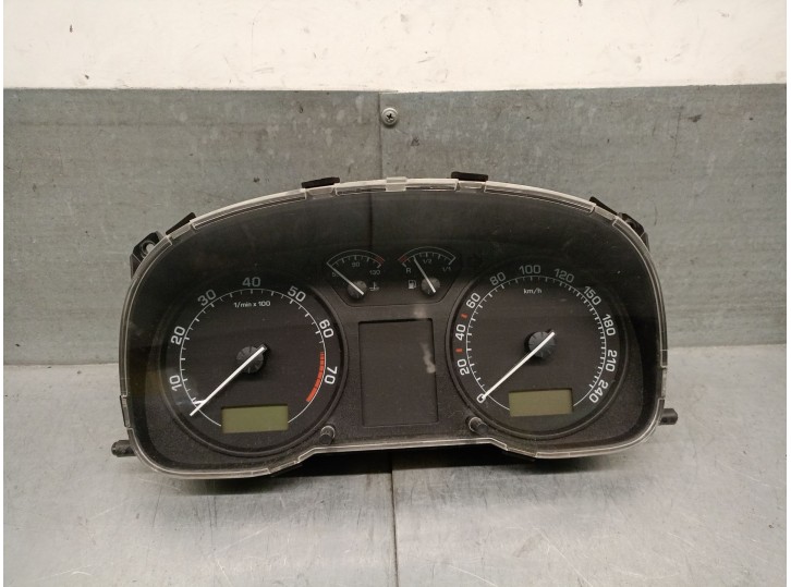 Recambio de cuadro instrumentos para skoda octavia berlina (1u2) 1.6 referencia OEM IAM 1U0920811B 1U1919034QKD0 
