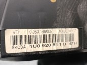Recambio de cuadro instrumentos para skoda octavia berlina (1u2) 1.6 referencia OEM IAM 1U0920811B 1U1919034QKD0 