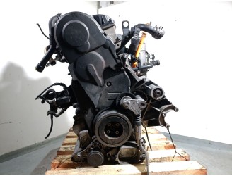 Recambio de motor completo para volkswagen passat berlina (3b3) 1.9 tdi referencia OEM IAM AVB 038100040C 380727
