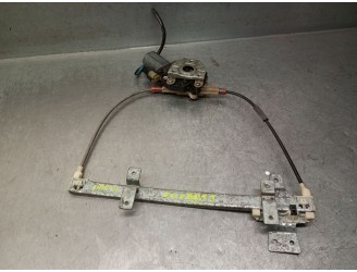 Recambio de elevalunas trasero izquierdo para nissan terrano/terrano.ii (r20) 2.7 turbodiesel referencia OEM IAM 827012X410 8270