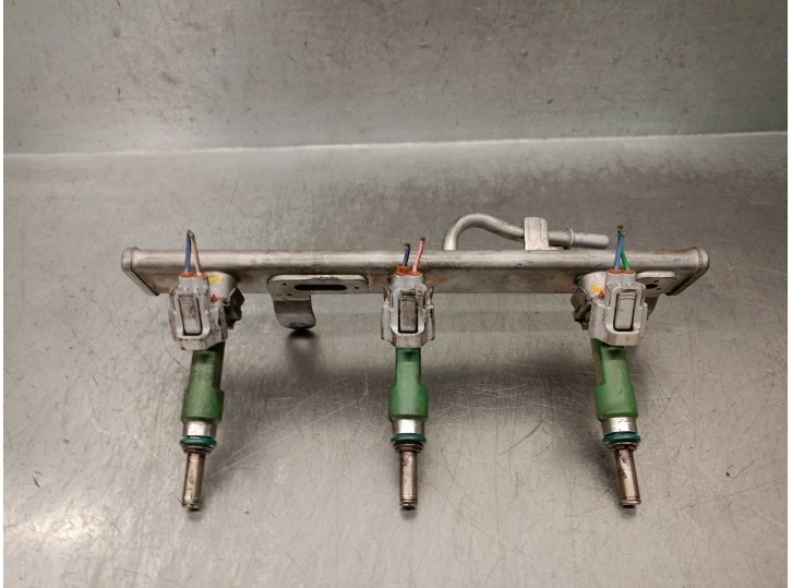 Recambio de rampa inyectora para dacia sandero iii 1.0 tce 90 referencia OEM IAM 175204021R  