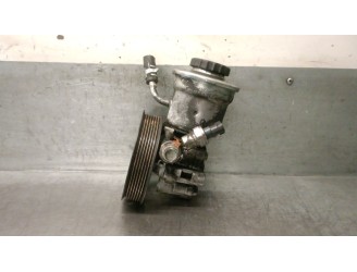 Recambio de bomba servodireccion para toyota corolla verso (r1) 2.2 d-cat referencia OEM IAM 4431005120 4431005120 