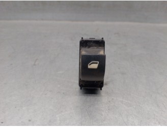 Replacement front right window lift switch for Peugeot Partner van/MPV 1.6 HDi 16v OEM IAM reference 6490E2 