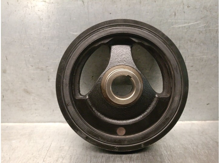 Recambio de polea cigueñal para dacia sandero iii 1.0 tce 90 referencia OEM IAM 123033842R  