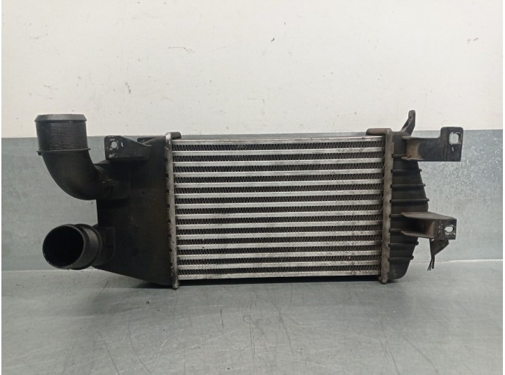 Recambio de intercooler para opel astra h ber. 1.7 16v cdti referencia OEM IAM 13240831 6302083 WTP9019