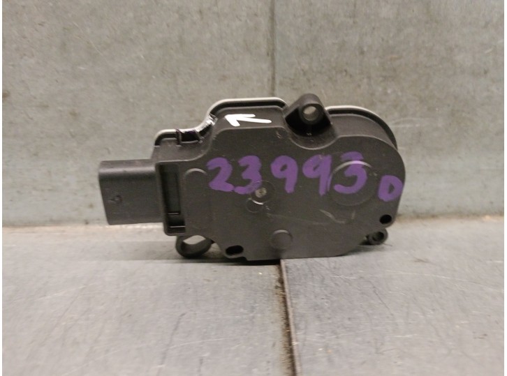 Recambio de motor apertura trampillas climatizador para opel insignia a (g09) 2.0 cdti (68) referencia OEM IAM 6466R300 6466R300