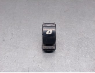 Replacement front left window regulator switch for Peugeot Partner van/MPV 1.6 HDi 16V OEM IAM reference 98669