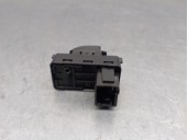 Replacement front left window switch for Peugeot Partner van/MPV 1.6 HDi 16V OEM IAM reference 98669