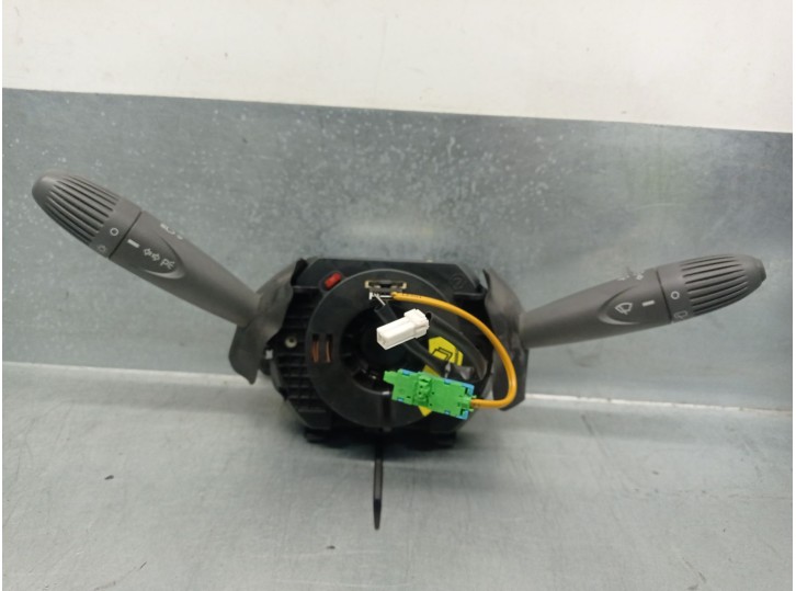 Recambio de mando luces para fiat panda (169) 1.2 cat referencia OEM IAM 735360977 735444637 