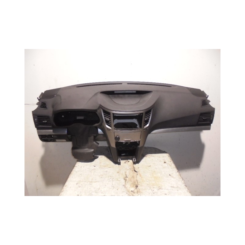 Recambio de salpicadero para subaru legacy kombi/outback b14 2.0 diesel cat referencia OEM IAM  NEGRO 