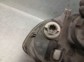 Recambio de faro derecho para nissan primera berlina (p11) 2.0 turbodiesel cat referencia OEM IAM 260109F611 260109F628 